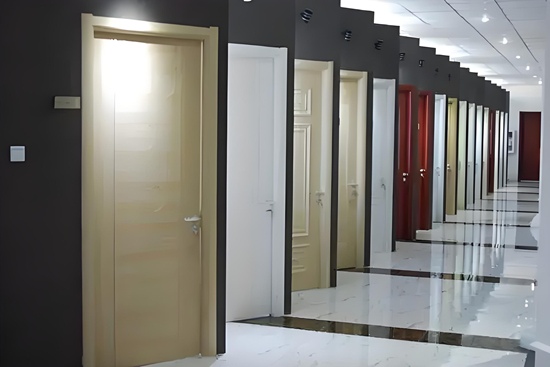 门业品牌如何步步为营，实现稳健前行？(图1)