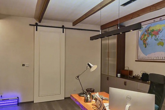 质感与环保的双重享受：木门装修新潮流(图3)