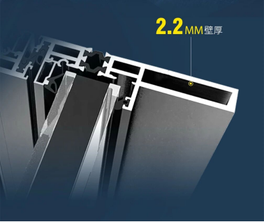 给家戴上无框眼镜丨住向Omega重型提升门，静享高清四季!