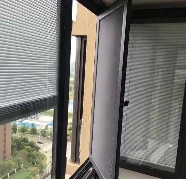 门窗隔音实测：选对玻璃类型，楼上装修声直接减半