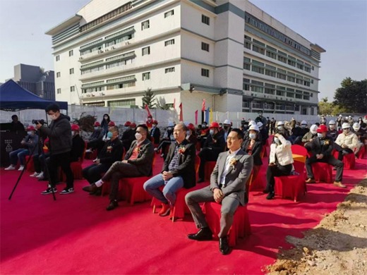 中国品牌门窗网(图3) 维佰帝系统门窗:热烈庆祝联速两岸科创园工改项目封顶大吉!